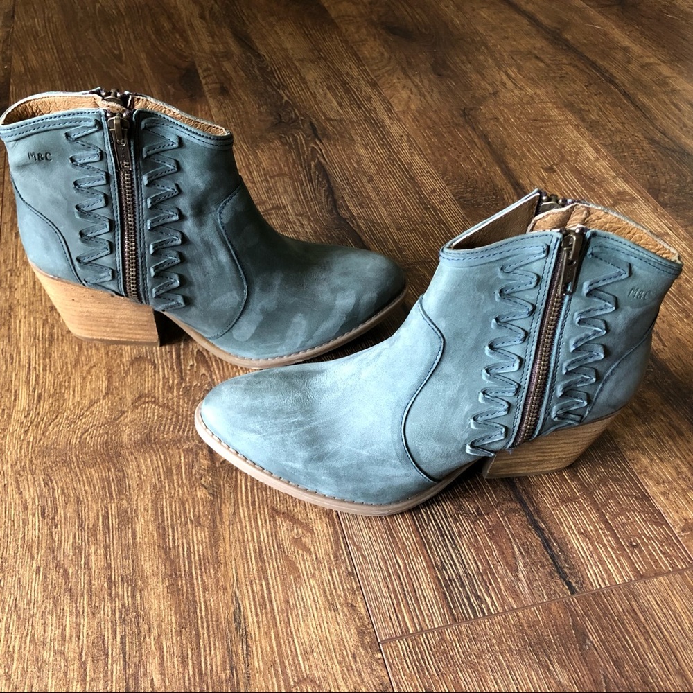Musse & Cloud Teal Western Bootie Sz. 8